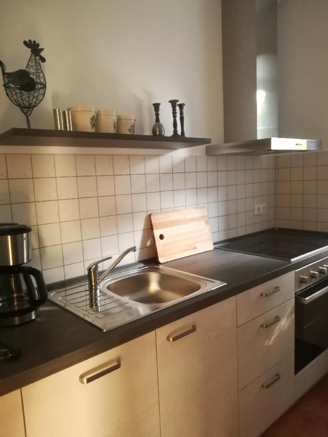Apartment In Ruhiger Wohnlage Sie Sind In 3 Minuten Am Trebbower See Oder In 30 Minuten An Der Ostsee Klein Trebbow Eksteriør bilde