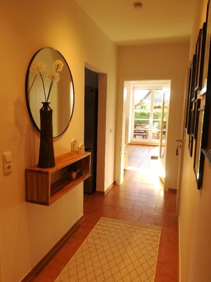 Apartment In Ruhiger Wohnlage Sie Sind In 3 Minuten Am Trebbower See Oder In 30 Minuten An Der Ostsee Klein Trebbow Eksteriør bilde